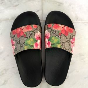 GG Blooms Supreme floral slide sandal